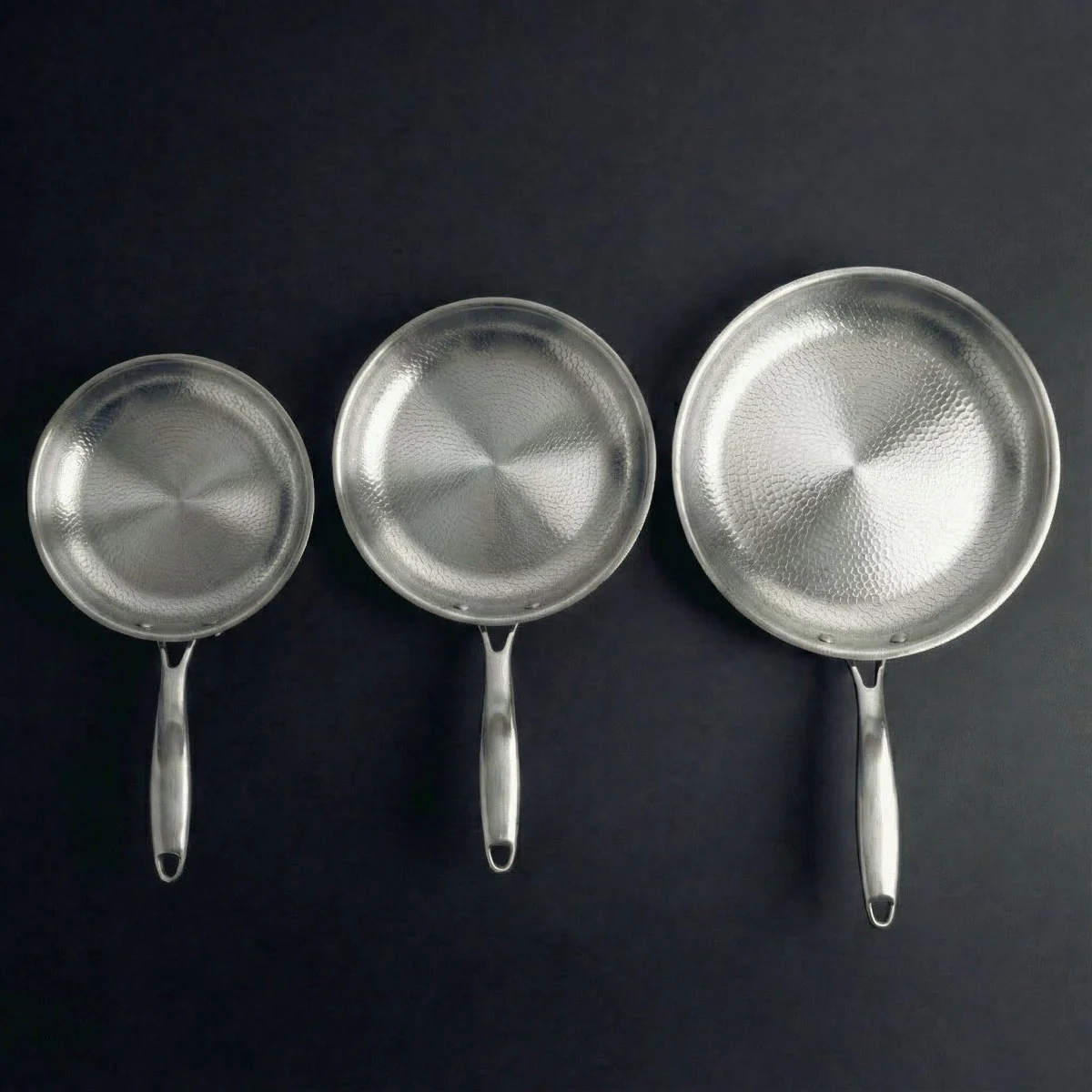 Hand-Hammered Titanium Pan - 3-piece set - Image 4